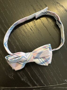Janie and Jack plaid bowtie and suspenders size 6-8